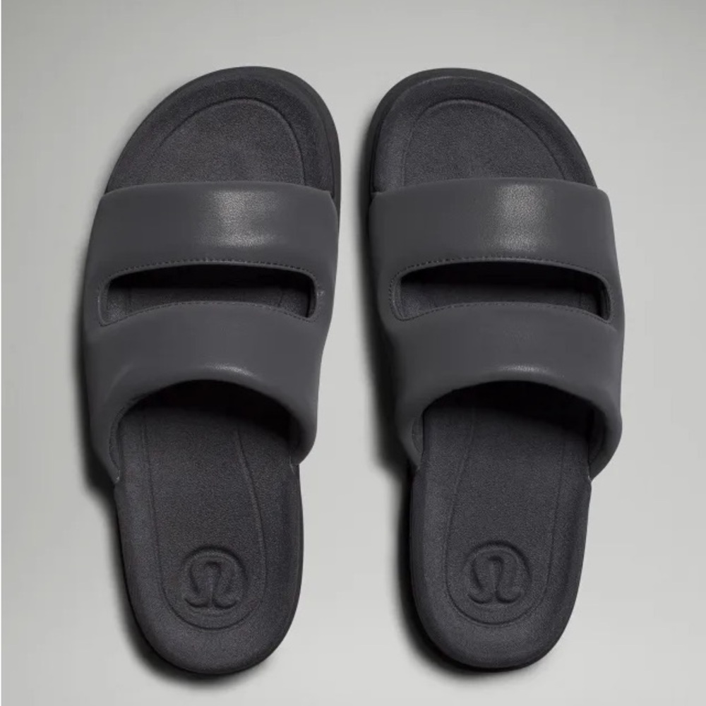 lululemon athletica Restfeel Sandals
